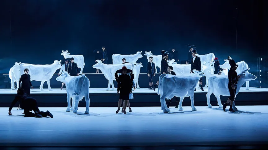 5012-header-theater-basel-cow-migros-basel-kw25-2021.jpg