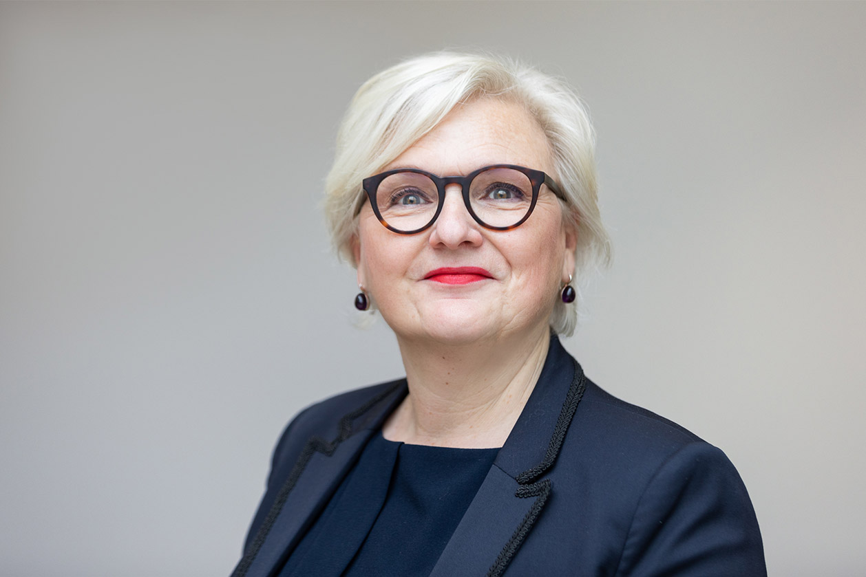 barbara-salm-teaser-1258x839.jpg