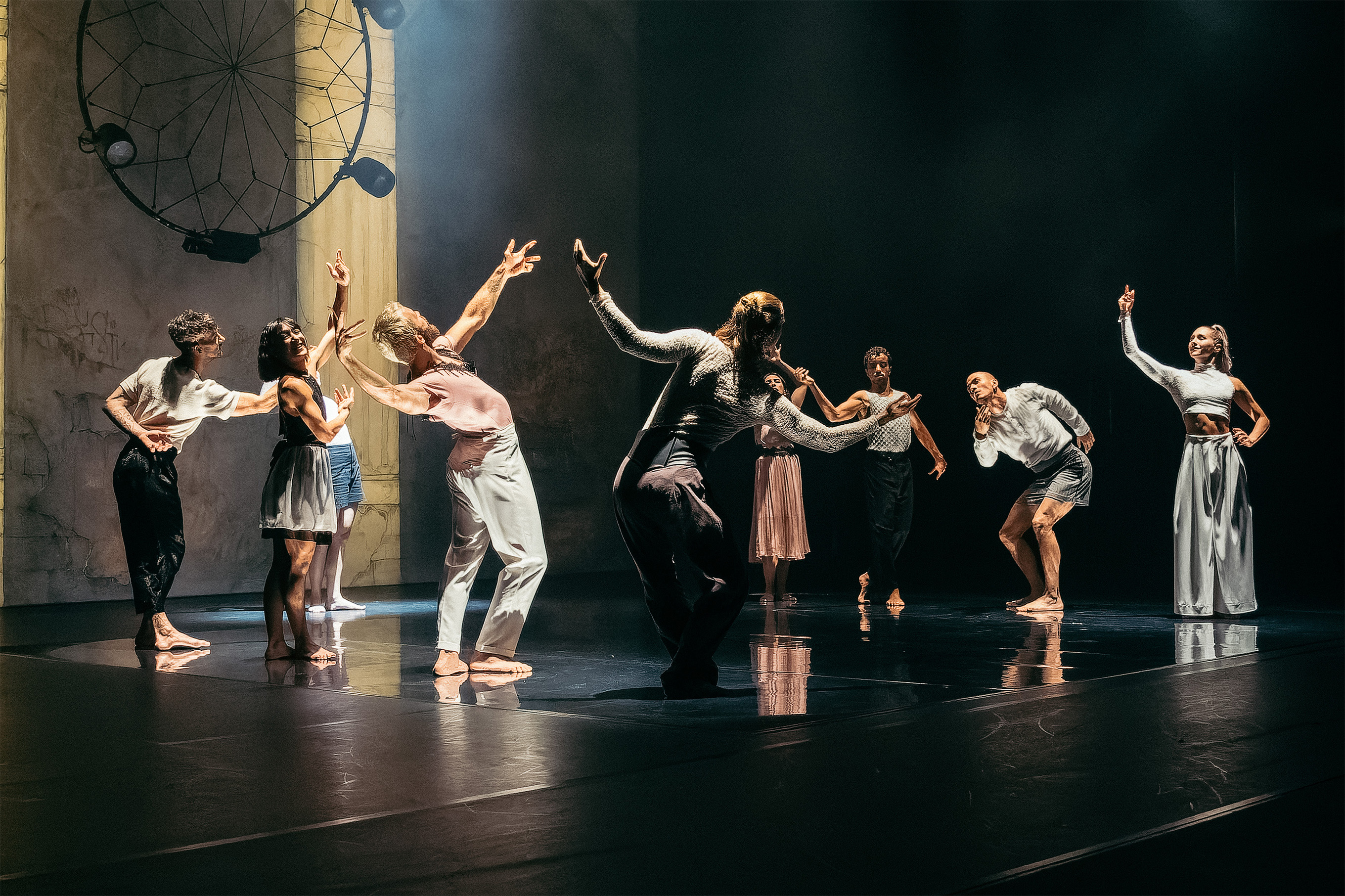 «Le Grand Bal» Compagnie Dyptik (FR) © Abdelbassat Abdelbaki.jpg