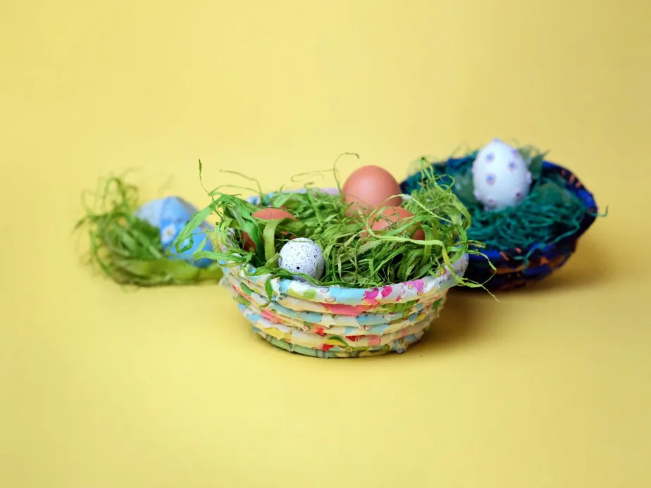 teaser-famigros-osterkoerbchen-upcycling.jpeg
