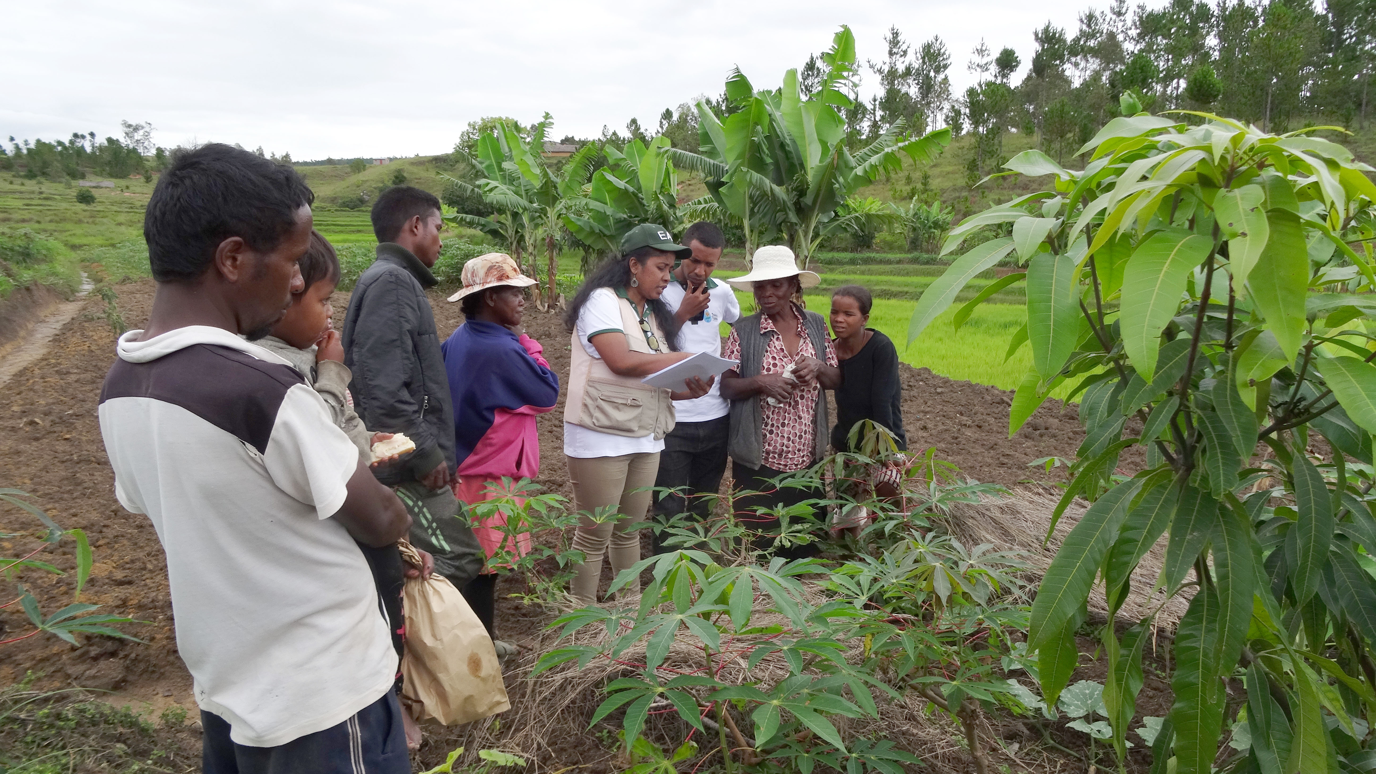 im-gespraech-mit-baeuerin-aqua-alimenta-madagaskar-unterstuetzungsfonds-9.png